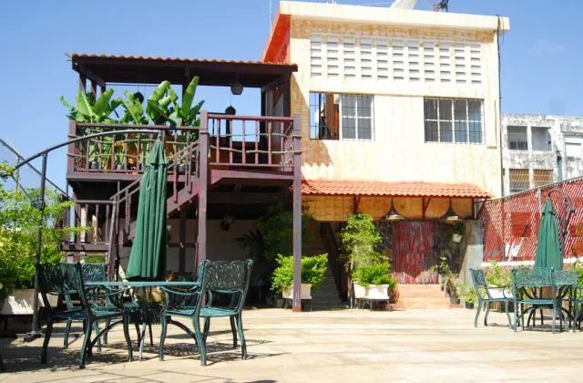 Hostal Luis V Santo Domingo Republica Dominicana terraza